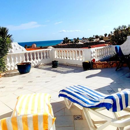 Bungalow Mit Meerblick Коста Калма Екстериор снимка