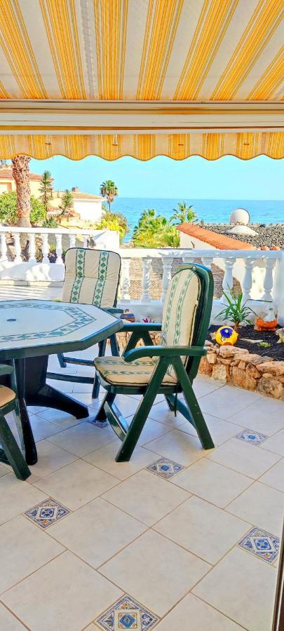 Bungalow Mit Meerblick Коста Калма Екстериор снимка